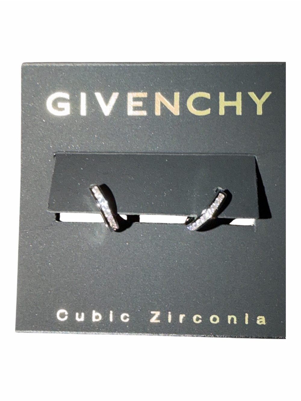 🎁 GIVEAWAY 🎁 Givenchy Cubic Zirconia Pavé Huggie Hoop Earrings - Luxury Edit